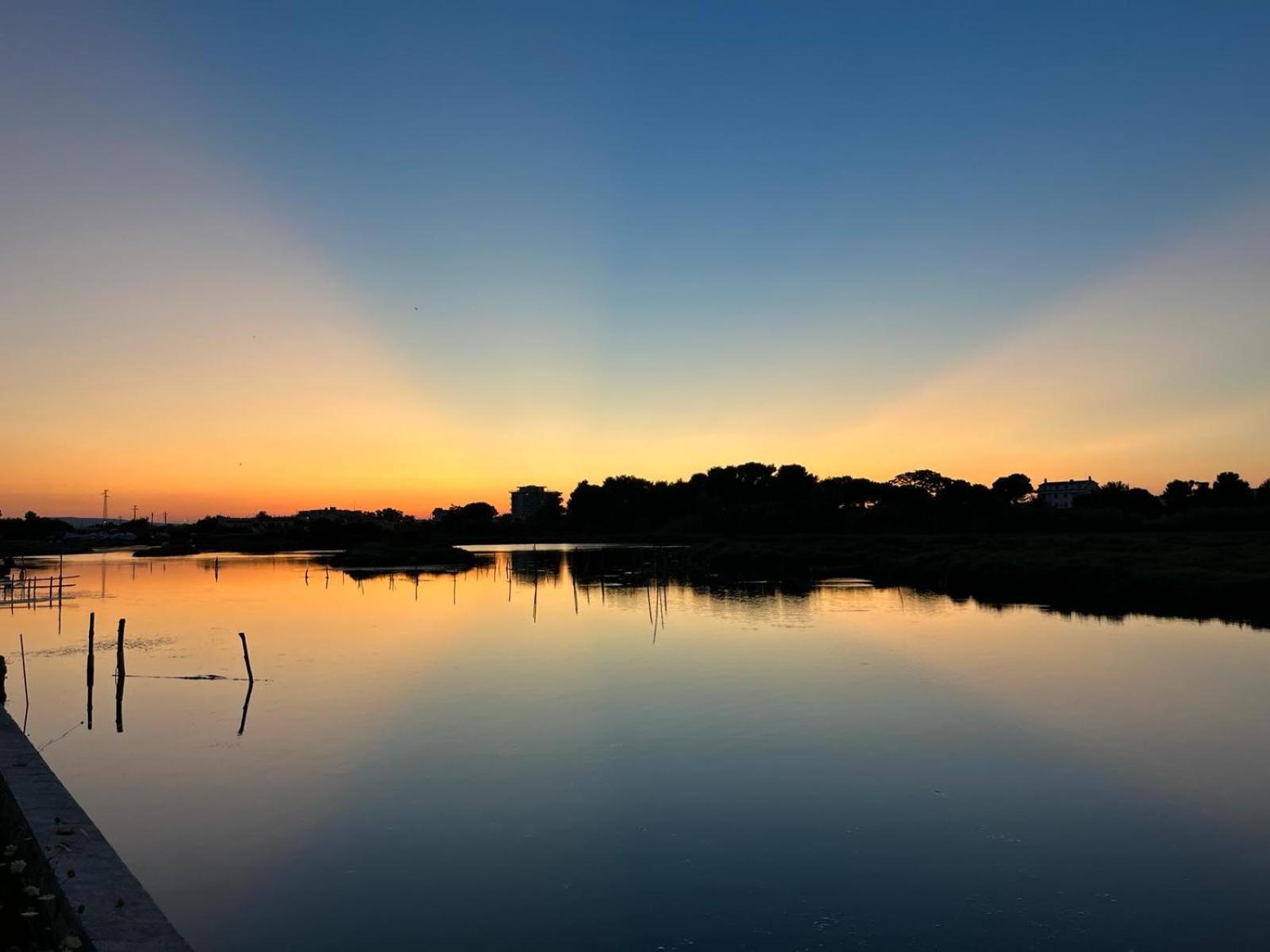 Torre del lago B&B Foce Varano Esterno foto