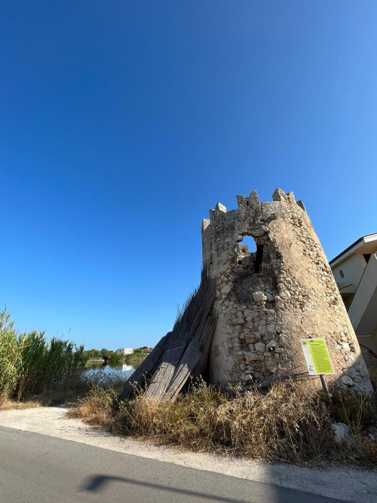 Torre del lago B&B Foce Varano Esterno foto